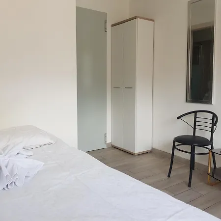Bellinzona Rooms Gasthof *